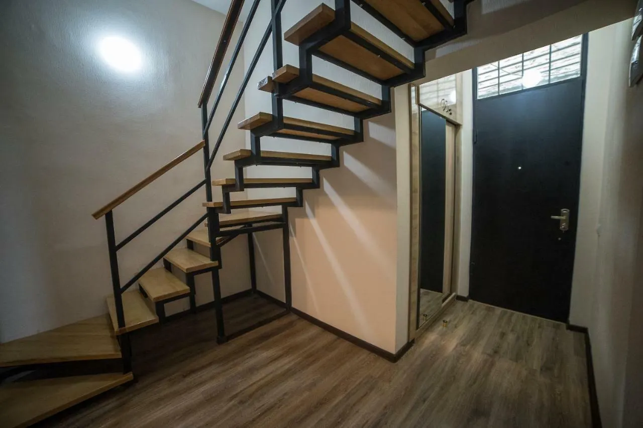 טביליסי Your Apartment In This City N2 0*,  גאורגיה